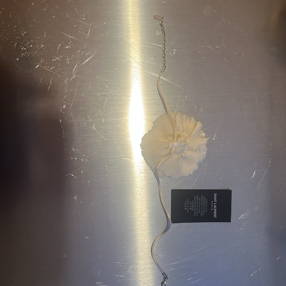 Saint Laurent Crumpled White Flower Choker Necklace - Picture 5 of 7